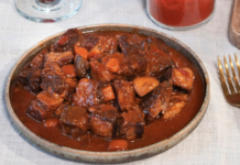 GULASH (Hungría) Gulash