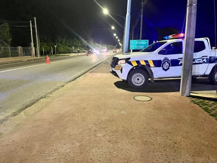 Policía