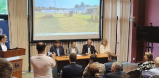 Distribuyen 30.000 Collares Preventivos para Combatir la Leishmaniasis en Salto y Bella Unión