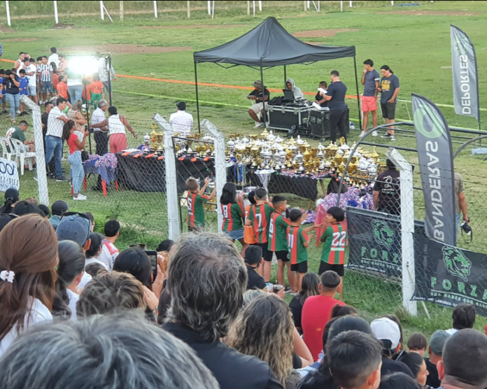 FIESTA DEL BABY FÚTBOL EN EL MERAZZI / Foto: Vicente Mazzarino (EL PUEBLO)