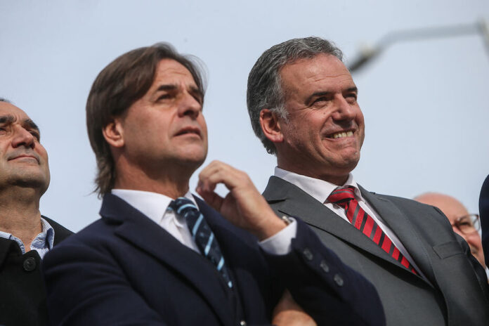 Luis Lacalle y Yamandú Orsi