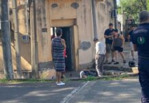 Motociclista lesionado en choque con camioneta en el cruce de Brasil y 1 de mayo
