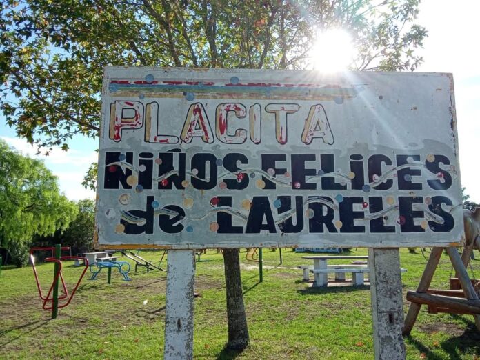 Placita Pueblo Laureles