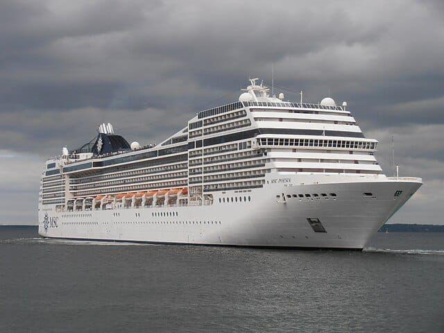 MSC Poesía. Foto: Armada Nacional