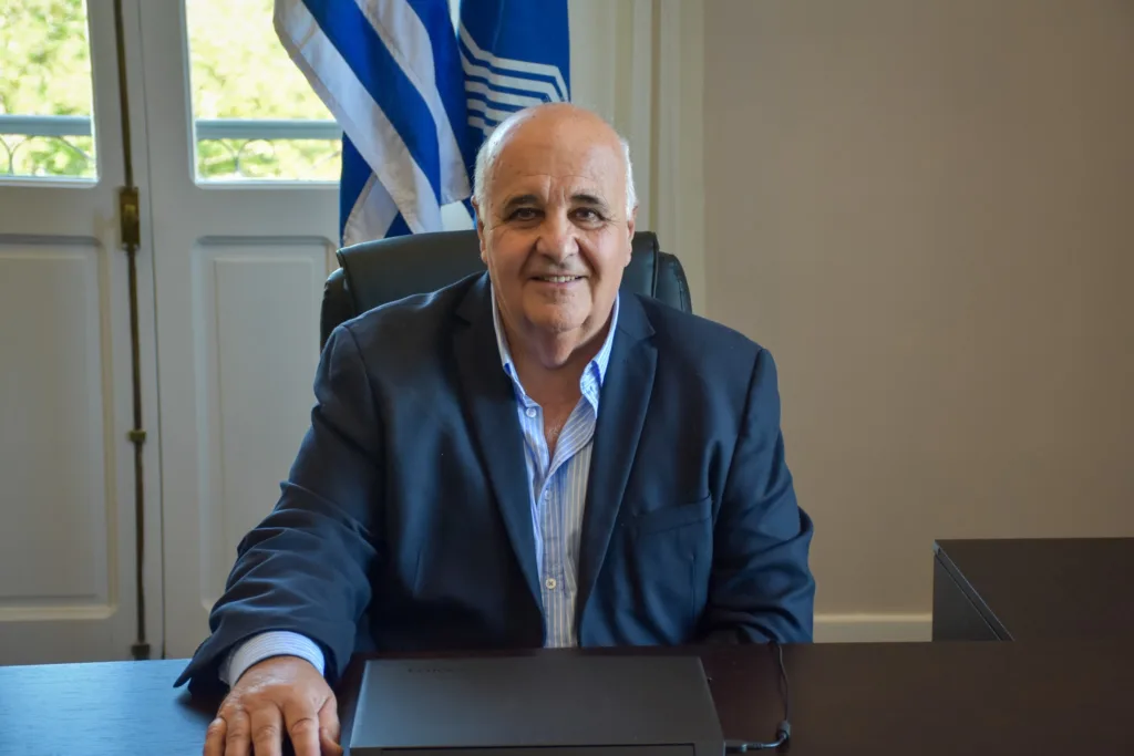 Francisco Blardoni asume como Intendente de Salto