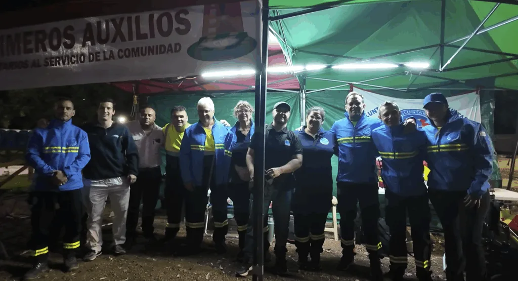 Voluntarios al Servicio de la Comunidad / Foto: Miguel Moreira (MMfotosuy)