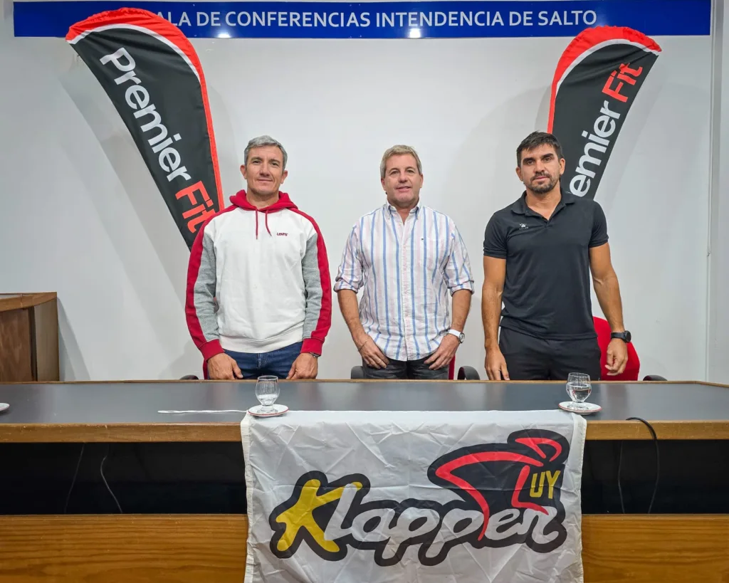 Prof. Carlos Ribero, Dr. Marcelo García Da Rosa(Deportes, Gobierno de Salto), profesor Matías Piñeiro