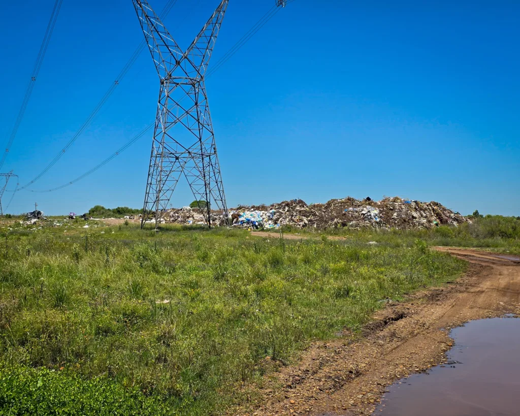 Vertedero de Salto: imagen tomada el martes 18 de noviembre