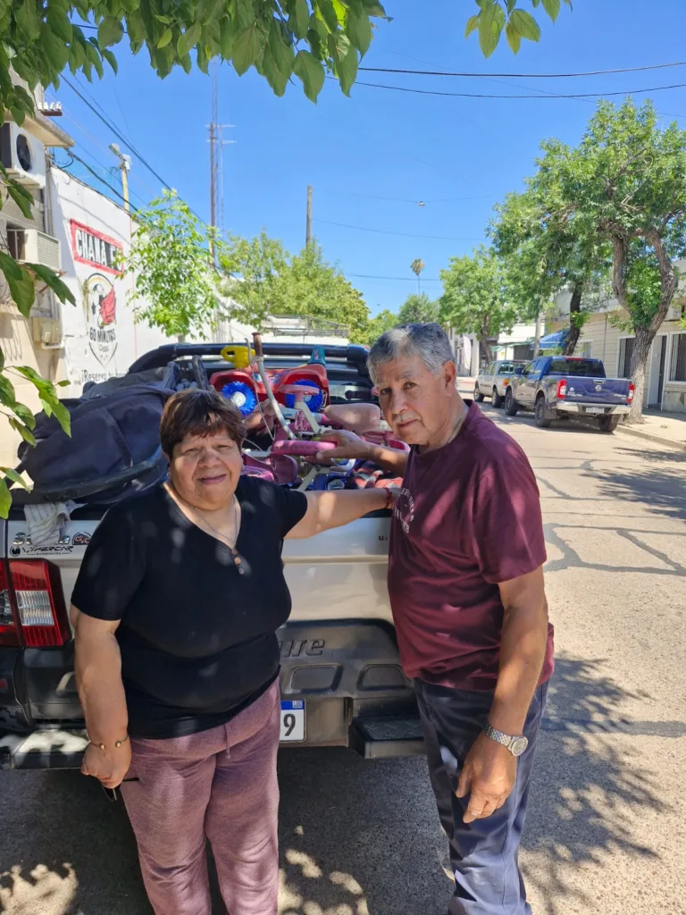 integrantes del Club de Leones Salto Los Azahares, filial Merendero Andresito