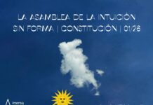 La asamblea de la intuición sin forma en Constitución