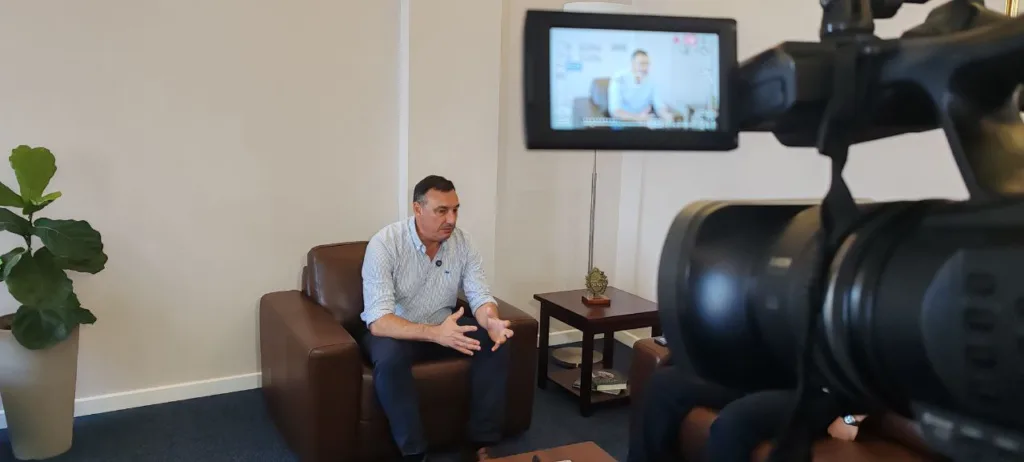 Dr. Carlos Albisu, Intendente de Salto