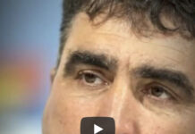 Salto entre turismo, descuentos y crisis política