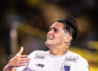 ¿Por qué no se puede gritar un gol?