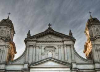 Misas Sábado 18 y Domingo 19 de Abril