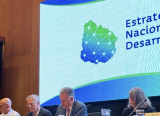 Salto acompaña Estrategia Nacional de Desarrollo