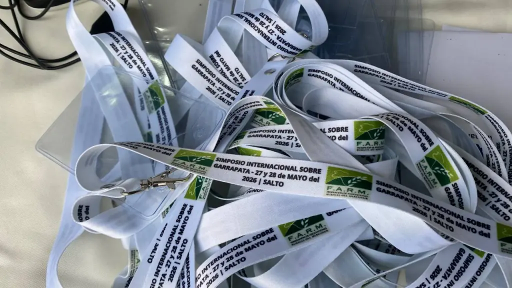 Simposio sobre garrapata reunió al agro regional en Salto
