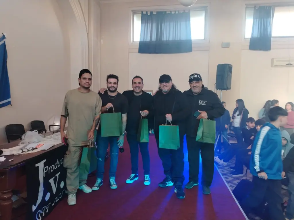 Tour de Leyendas atrapó a estudiantes del Liceo Nº 5