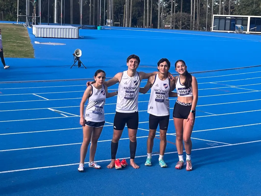 Pía Barrios logró bronce por equipos en el Nacional U20