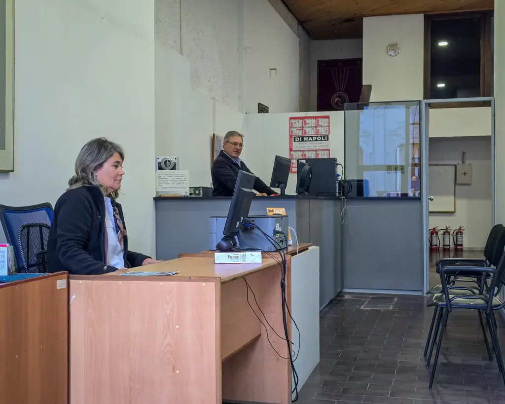 Registro Civil de Salto,  Uruguay 1052 - Gobierno de Salto