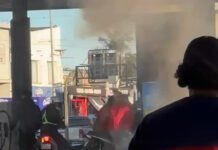 Se incendió una camioneta cerca de una estación de servicio en Salto