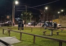 Un hombre fue asesinado de un disparo en el barrio Calafí, Salto, al llegar a su casa en moto.