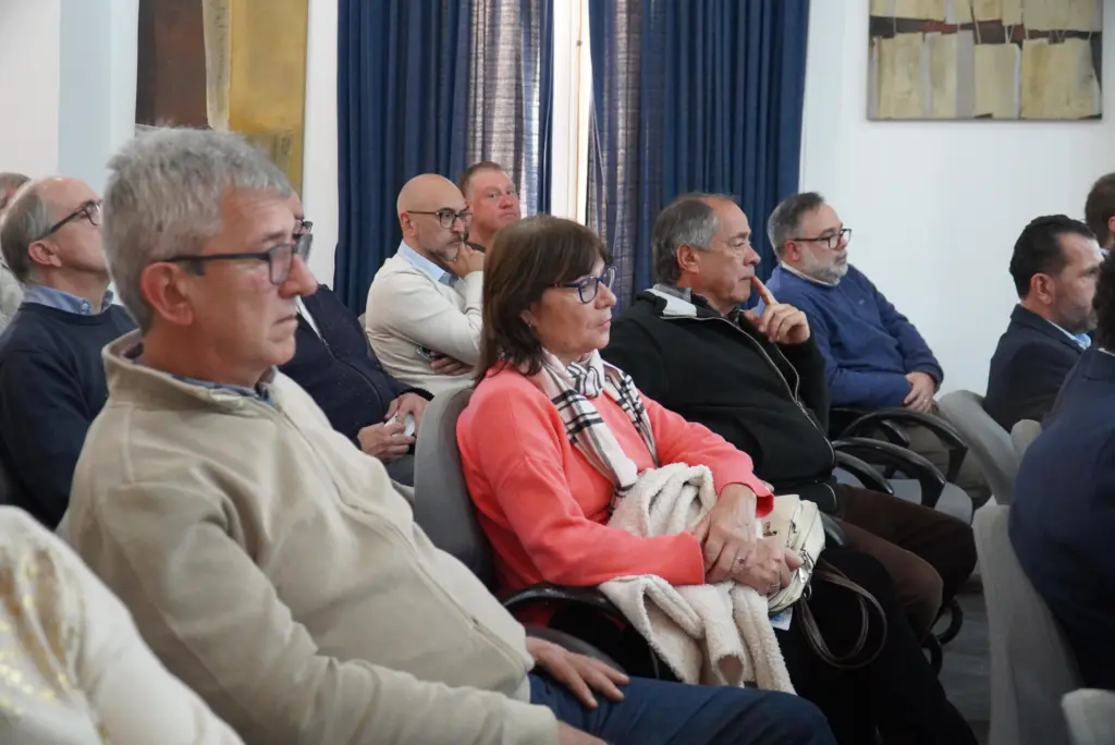 Albisu anunció obras en avenidas y barrios de Salto