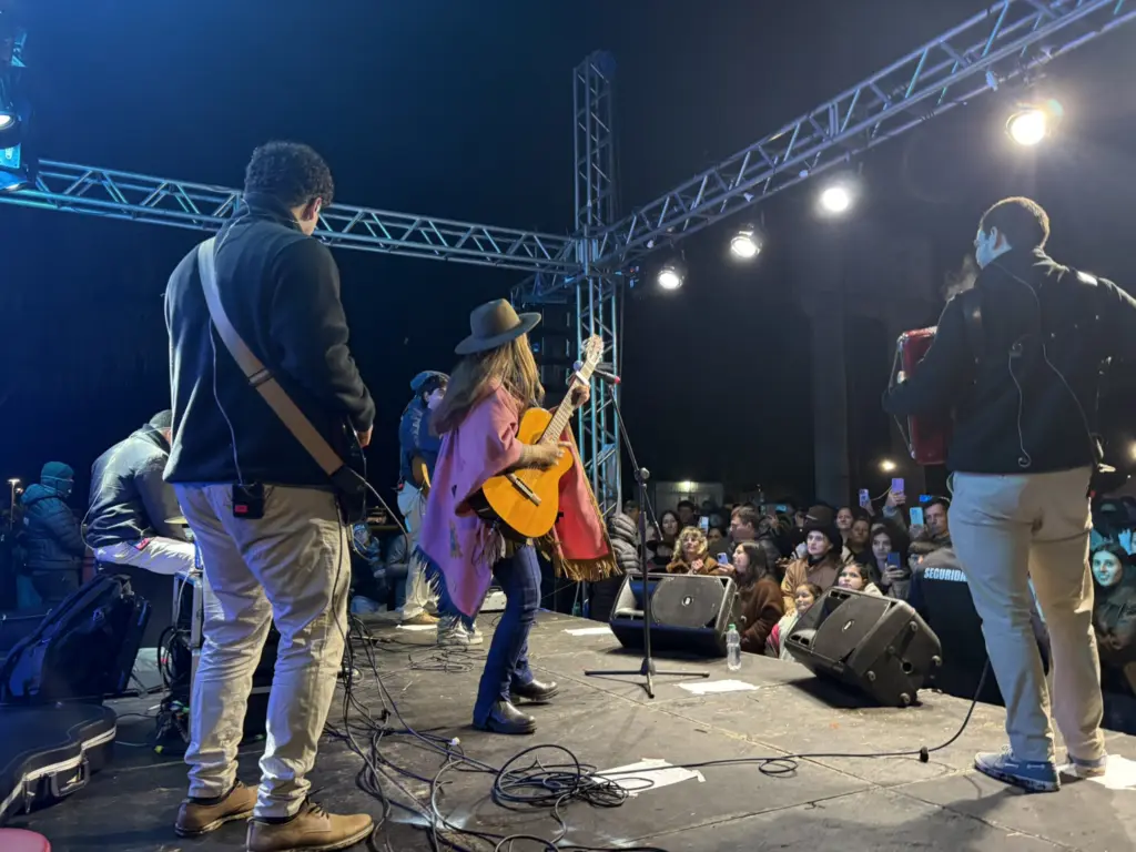Fiesta de San Juan convocó a miles en Daymán
