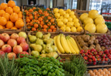 UAM mantiene amplia oferta de frutas, especias y huevos