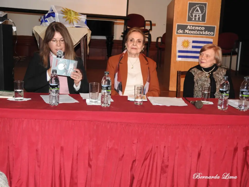 Homenaje a Nelson Guerra en el Ateneo de Montevideo