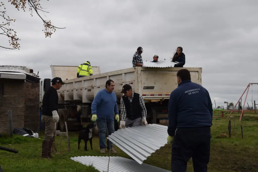 Campo de Todos avanza en la reconstrucción tras el temporal