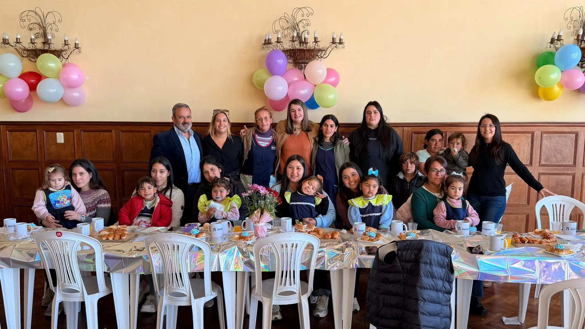Asisper reunió abrigos para familias vulnerables de Salto
